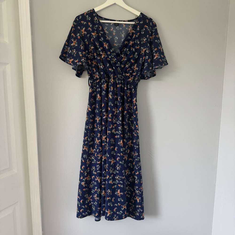 SHEIN Dark Blue Floral Midi Dress